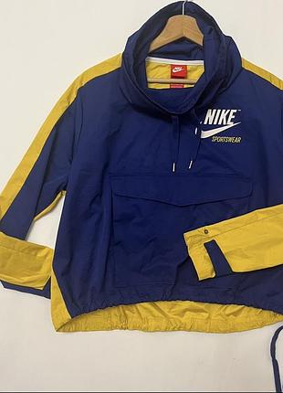 Вітровка nike