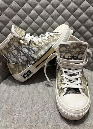 Високі кеди dior b23 high-top sneaker у класичному забарвленні 2