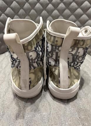 Високі кеди dior b23 high-top sneaker у класичному забарвленні 5