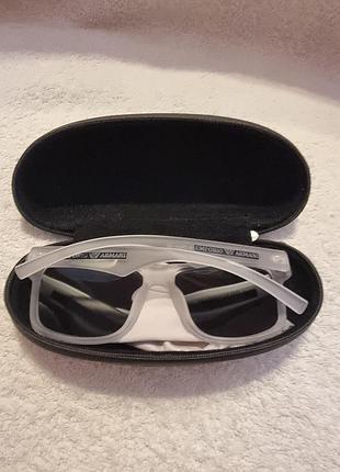 Emporio armani без чехла