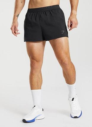 Короткие мужские спортивные шорты gymshark