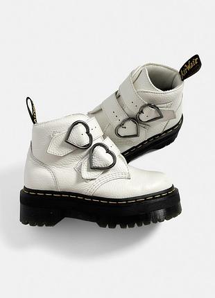 Dr. martens devon heart шкіряні черевики на платформі