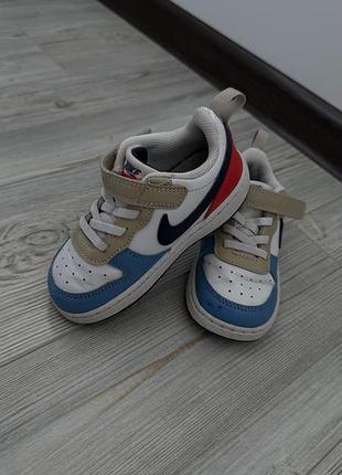 Дитячі кросівки nike оригінал