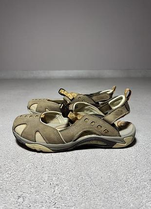 Босоніжки сандалі merrell vibram