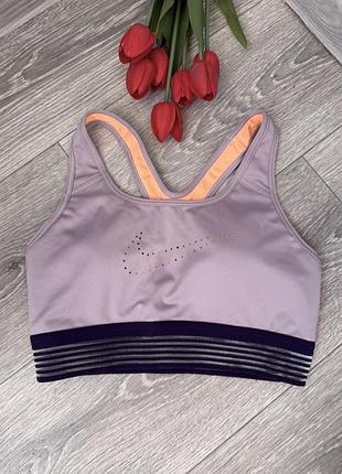 Спортивний топ nike