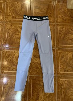 Спортивні лосіни nike