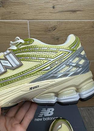 В наличии 
кроссовки new balance 1906r
размер:42,42,5,44,44,5
отправка в день заказа 
заказ/дополнительные
вопросы у личных