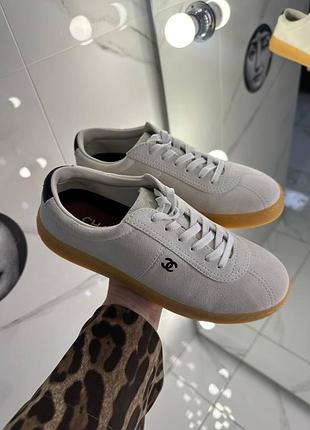 Chanel кеди молочні сірі натуральна замша