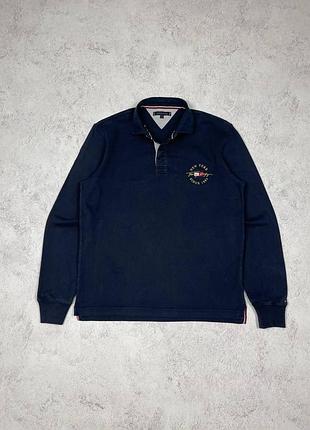 Темно синя регбійка tommy hilfiger з вишитими принтами