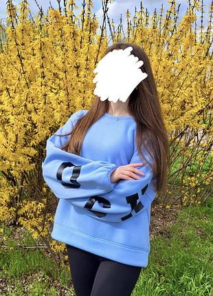 Блакитний жіночий світшот з принтом xs