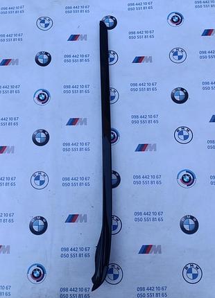 Молдинг накладка лобового скла лівий l (фарба 668u) bmw x3 f25 11-17 бмв ф25 51317286179, 7286179