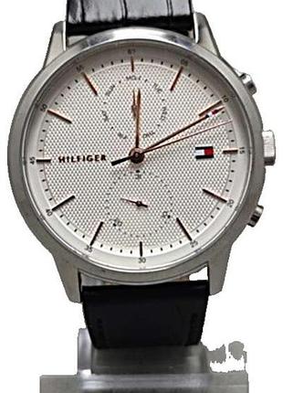 Наручные часы б/у tommy hilfiger 1710434