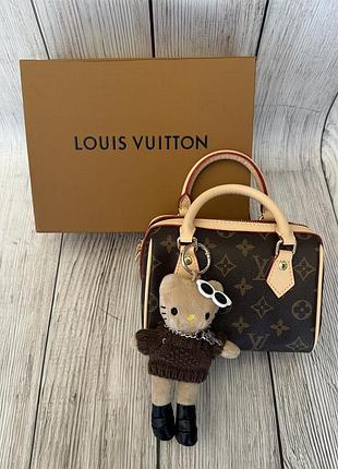 Женская миниатюрная сумочка louis vuitton nano speedy с брелоком