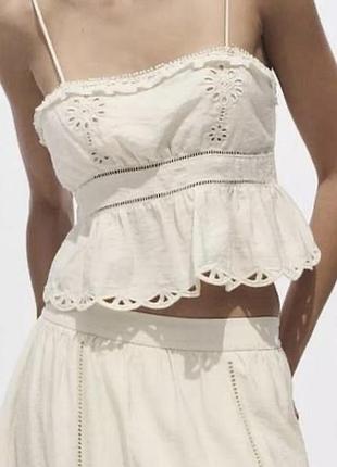 Топ з вишивкою та мереживом zara