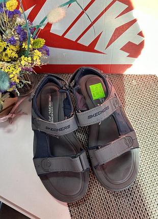 Оригінальні сандалі skechers на липучках