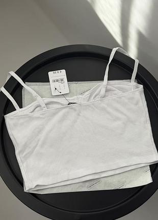 Стильный белый топ tezenis в рубчик с регулируемыми бретелями