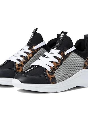 Жіночі спортивні кросівки guess speerit у забарвленні black/silver/leopard.розмір:37.матеріал:тканина