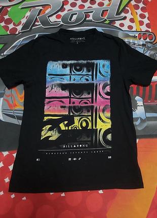 Футболка австралийского сферского бренда billabong.