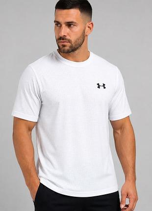 Чоловіча футболка under armour біла спортивна перфорована дихаюча для тренувань бігу залу