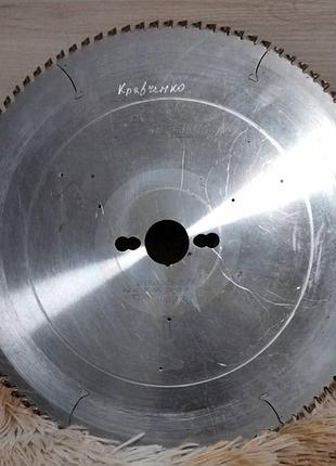 Пильный диск по ламинату.
300*3,2/2,2*30 z96