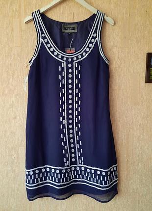 Шикарна темно-синя шифонова сукня вишита бісером-рубкою, 48