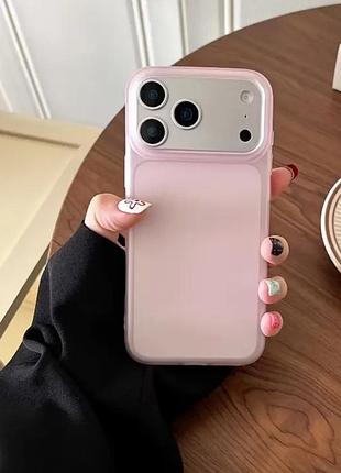 Рожевий напівпрозорий чохол на iphone 17 pro max