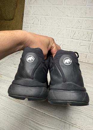Черные кроссовки mammut ultimate pro low gtx gore-tex 6