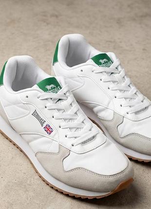 Мужские кроссовки от бренда lonsdale