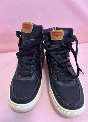 Чоловічі високі кеди levi's jeffrey men's hi casual fashion high top sneakers.