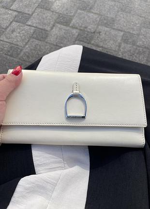 Жіночий шкіряний гаманець преміум-серії ralph lauren stirrup long wallet у витонченому молочно-білому відтінку (ivory/white)
