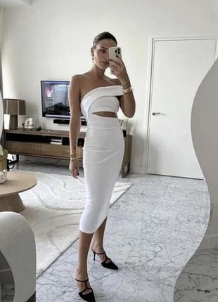 Шикарна міді сукня zara 🩷