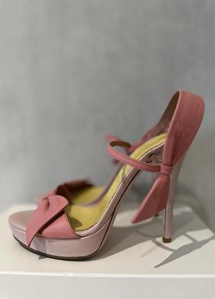 Босоніжки red valentino оригінал