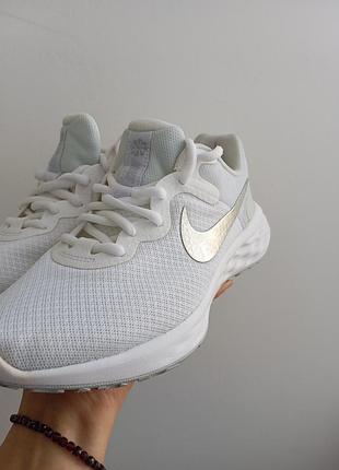 Жіночі кросівки nike w revolution 6 nn 37,5