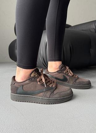 Кросівки жіночі nike air jordan 1 low x travis scott velvet brown