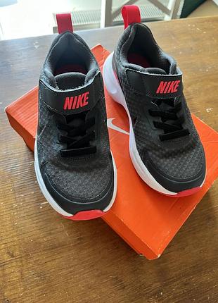 Формові кросівки на хлопчика nike