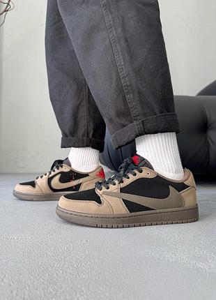 Кросівки чоловічі nike air jordan 1 low x travis scott brown/black