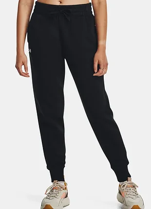 Теплые женские спортивные штаны under armour rival fleece jogger размер xs