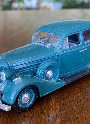 Модель автомобиля зис-101а 1:43 deagostini