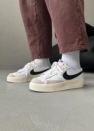 Кросівки жіночі nike blazer low platform