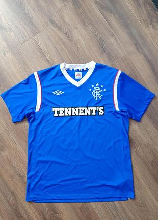 Брендова футболка umbro.