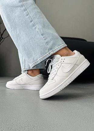 Кросівки жіночі nike dunk full white
