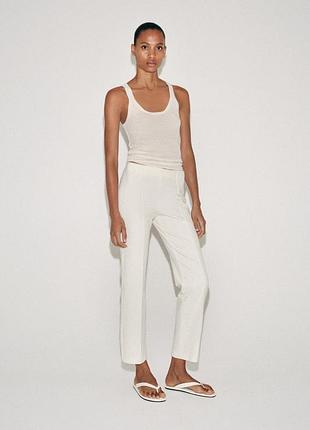 Укороченные брюки брюки брюки zw collection размер s-m zara молочного цвета