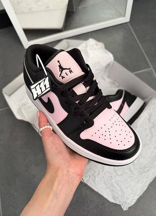Nike air jordan 1 low black pink