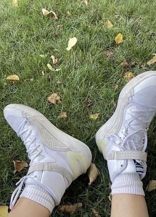 Баскетбольні кросівки puma sky modern