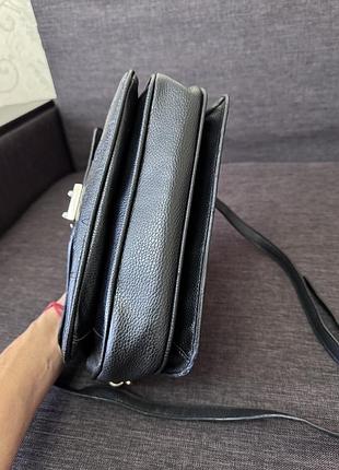 Чорна сумка louis  vuitton 3