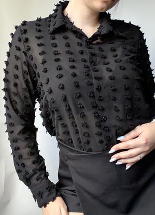 Шифонова чорна сорочка в горох boohoo
