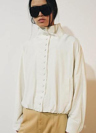 Нейлонова куртка zw collection