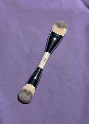 Двосторонній пензель для рум’ян ciele dual-ended blush brush
