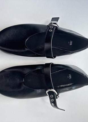 Класні чорні балетки мені джейн zara