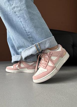 Кросівки жіночі nike sb dunk low pink metallic gold